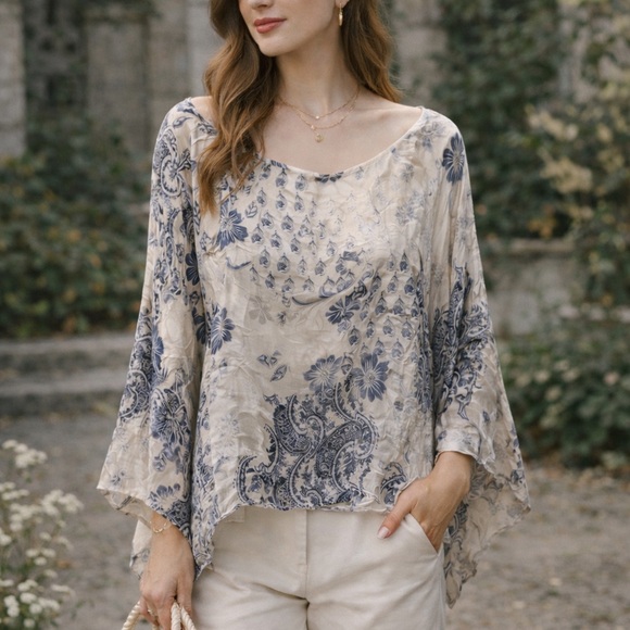 La marais Tops - La Marais Paris Silk Batwing Blouse Boho Floral Paisley Made in Italy M Coastal